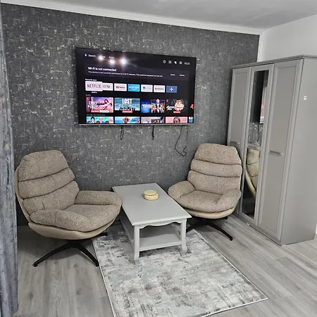 Apartment Garsoniera Delia Brasov
